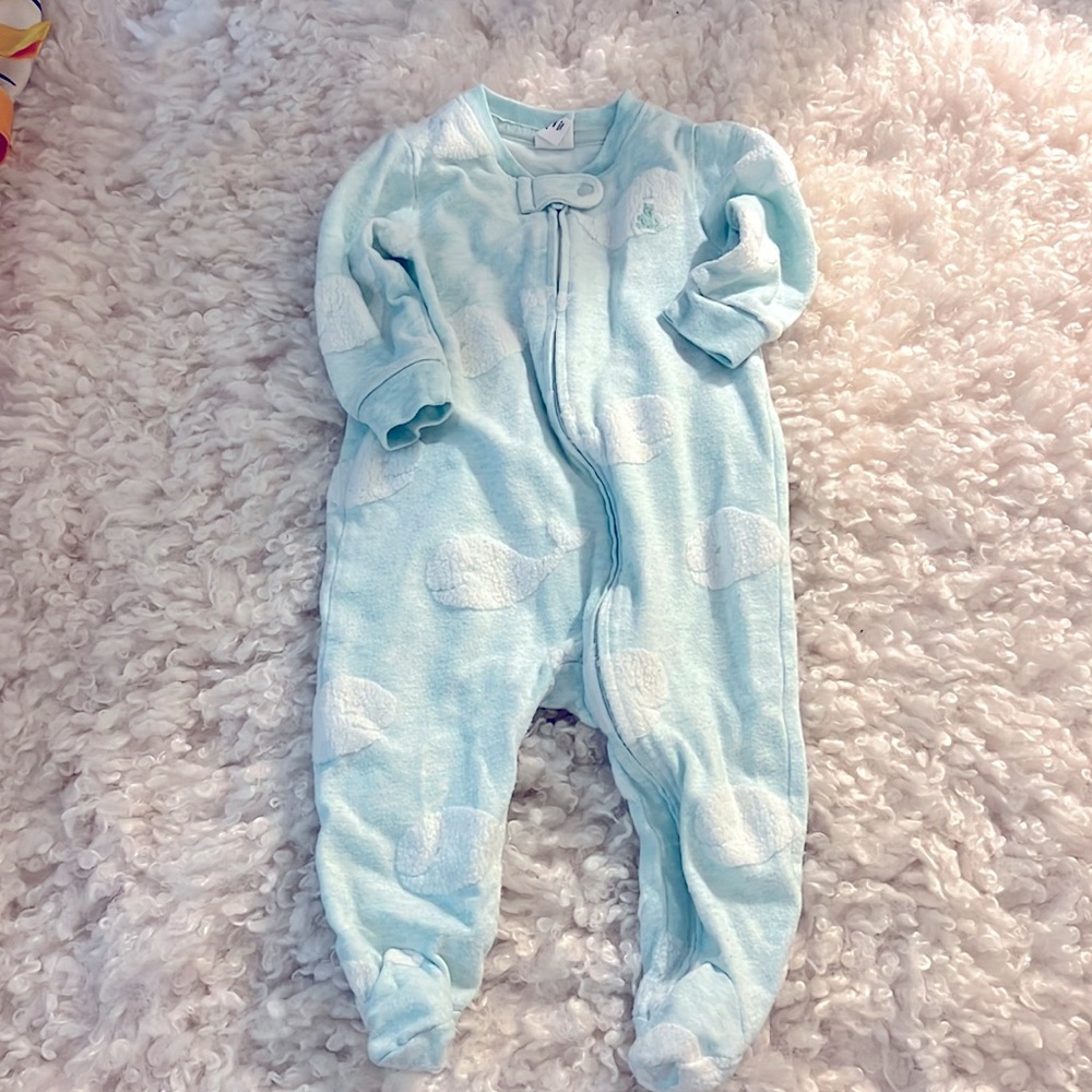 Baby Gap Whale Footie PJs 3-6M